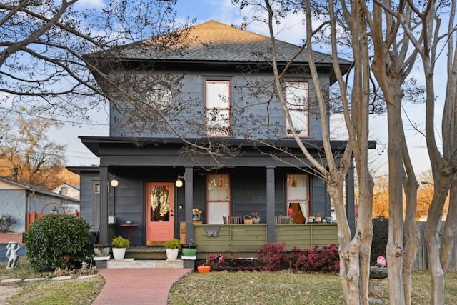 view of front of home featuring covered porch