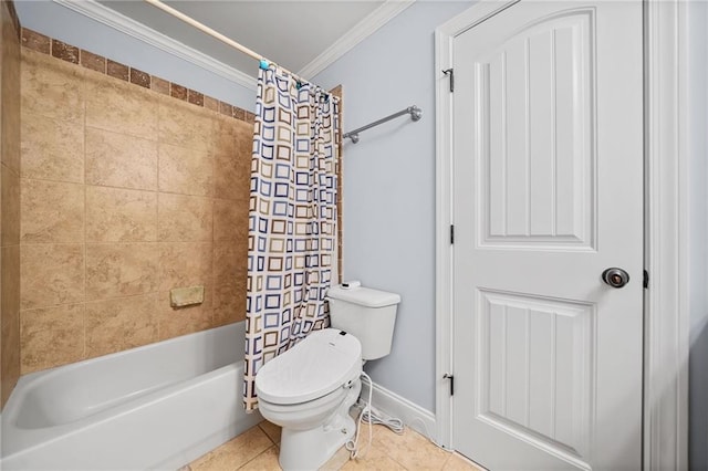 full bathroom with tile patterned floors, toilet, baseboards, shower / bath combo with shower curtain, and crown molding