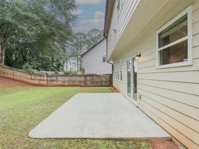 750 Summerstone Ln, Lawrenceville, GA 30044 - view of yard with a patio area