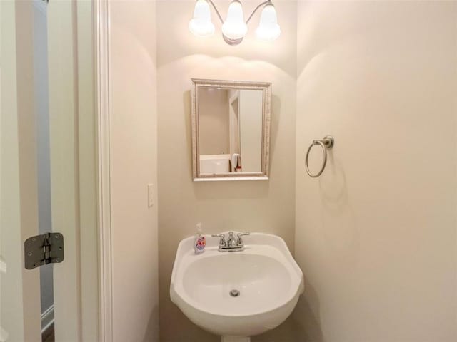 750 Summerstone Ln, Lawrenceville, GA 30044 - bathroom with a sink