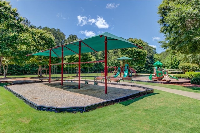 255 Beech Tree Holw, Sugar Hill, GA 30518 - view of community featuring a lawn