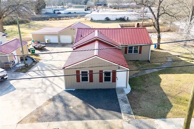 view of front of house