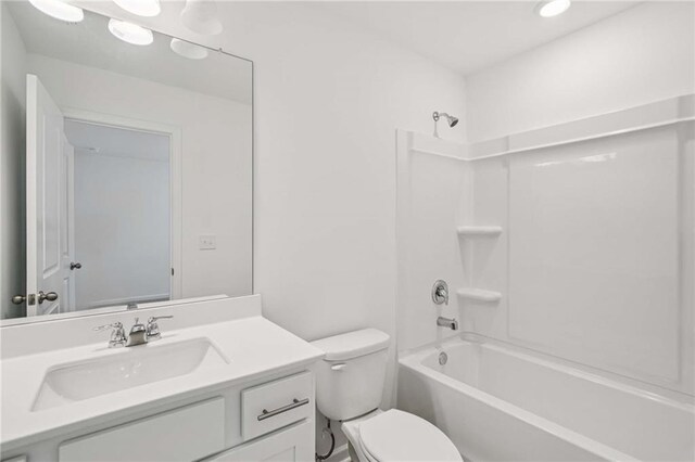 7252 Eton Ln, Locust Grove, GA 30248 - full bath featuring vanity and  shower combination