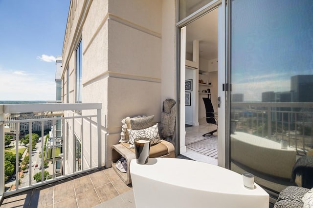 285 Centennial Olympic Park Dr NW Unit Ph2-7, Atlanta, GA 30313 - view of balcony