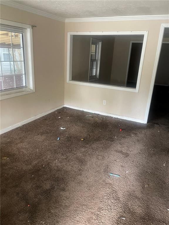 914 Bowden St, Savannah, GA 31415 - carpeted empty room with baseboards and crown molding