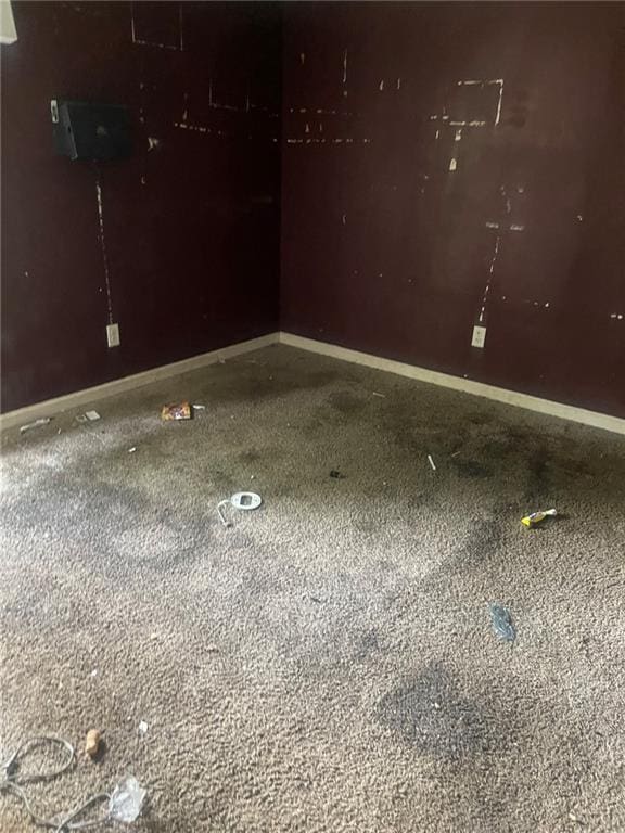 914 Bowden St, Savannah, GA 31415 - spare room with baseboards