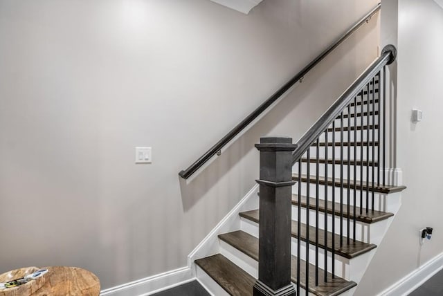 623 Brennan Dr, Decatur, GA 30033 - stairway featuring baseboards