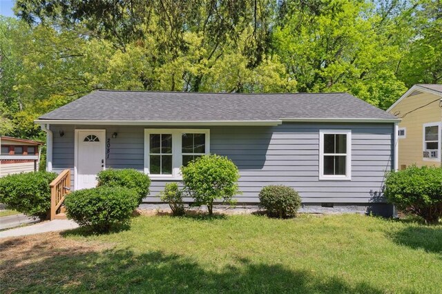 2081 Verbena St NW, Atlanta, GA 30314 - view of front of property with a front yard and a shingled roof