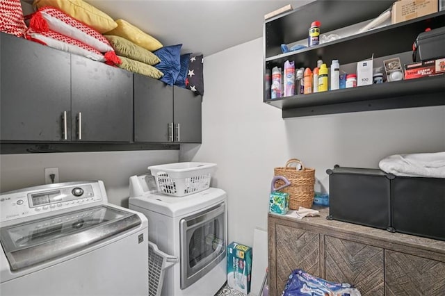 7530 Springbox Dr, Fairburn, GA 30213 - washroom with independent washer and dryer and cabinet space