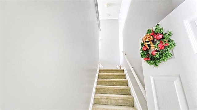 2233 Hansford Pass, Buford, GA 30519 - view of stairway