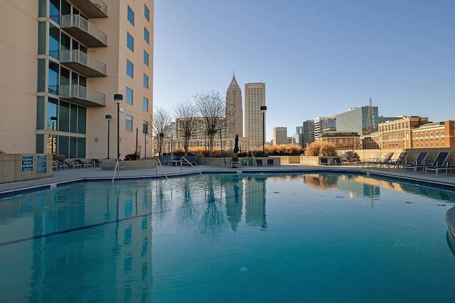 view of swimming pool