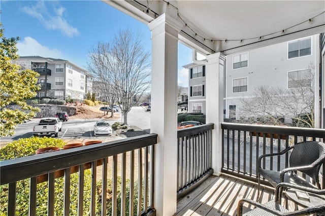 balcony featuring covered porch