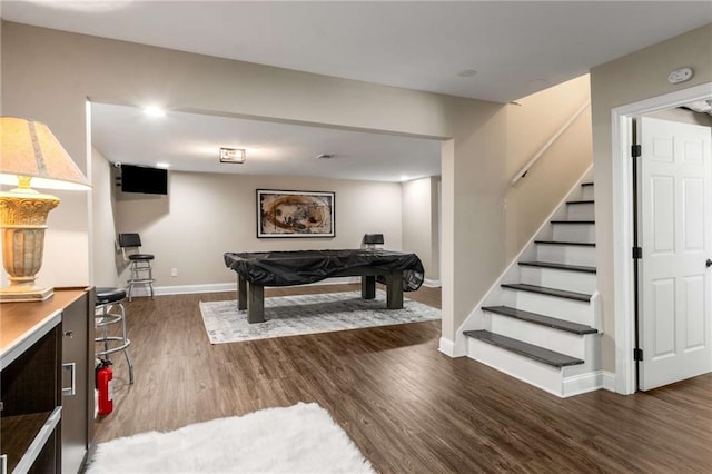 playroom featuring billiards, baseboards, and wood finished floors