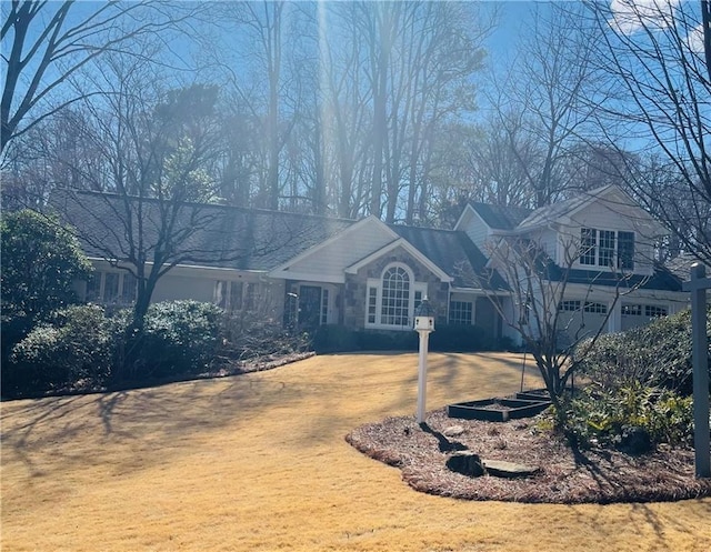 view of front of house featuring a garage