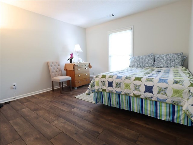 550 Sessingham Ct, Alpharetta, GA 30005 - bedroom with wood-type flooring and baseboards
