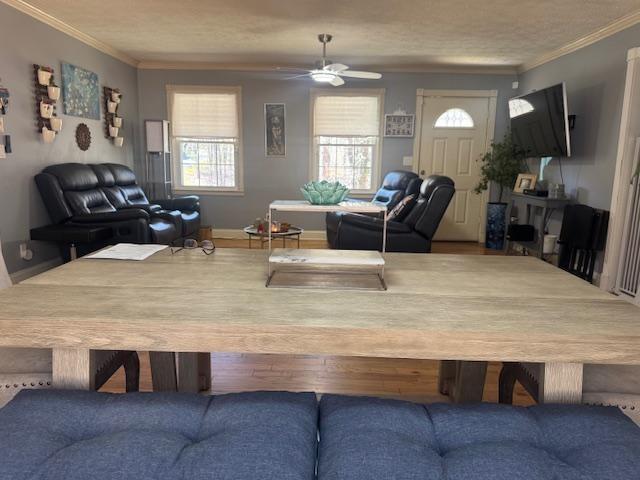 dining room with ornamental molding