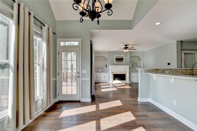 4770 Spring Park Cir, Suwanee, GA 30024 - foyer featuring dark wood-style flooring, plenty of natural light, a chandelier, vaulted ceiling, and recessed lighting