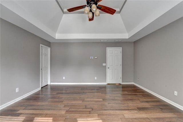4770 Spring Park Cir, Suwanee, GA 30024 - unfurnished room featuring ceiling fan, wood finished floors, and high vaulted ceiling