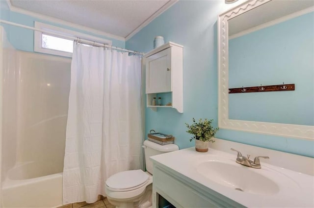 full bathroom with crown molding, vanity, tile patterned floors, toilet, and shower / bath combo with shower curtain