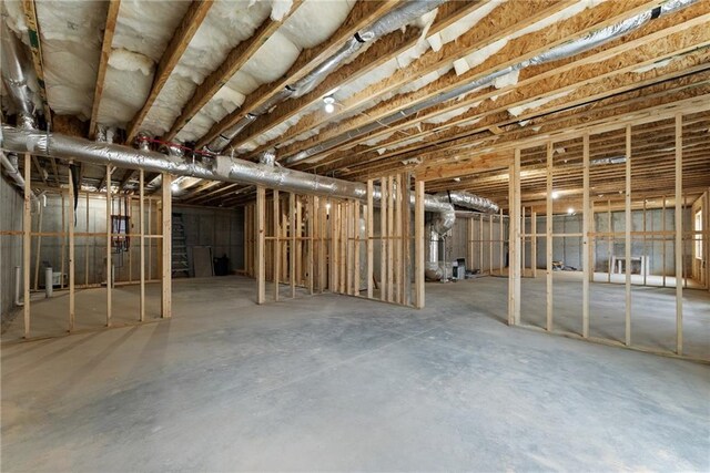 spare room featuring light hardwood / wood-style floors