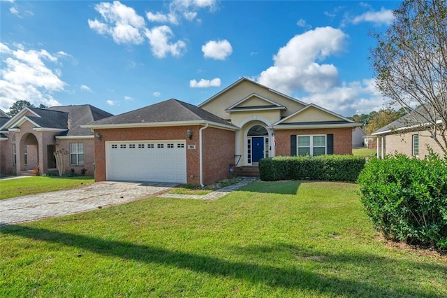 view of front facade featuring a front lawn and a garage