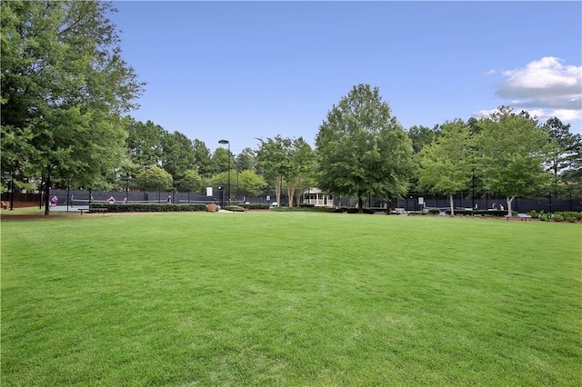 2759 Thomashire Trce, Marietta, GA 30066 - surrounding community with view of wooded area