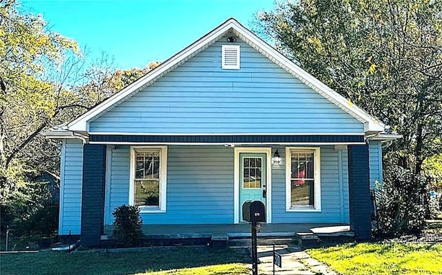 bungalow featuring a porch