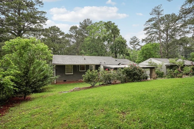 1977 Wee Kirk Rd SE, Atlanta, GA 30316 - view of front of property featuring driveway and a front yard