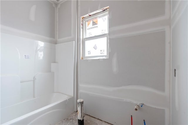 bathroom with a bathtub