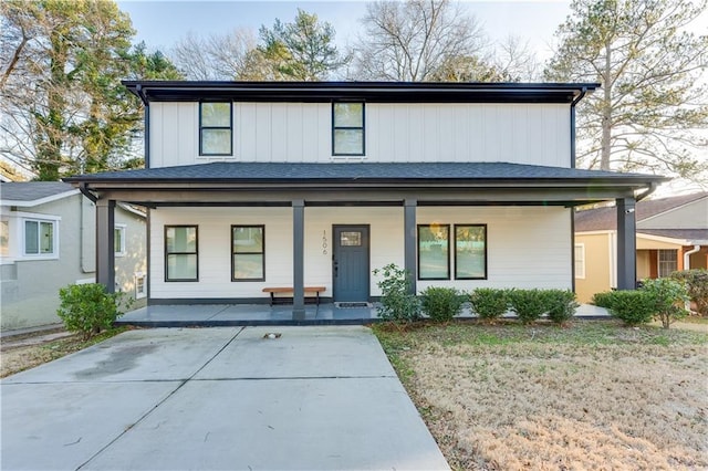 view of front of property with covered porch