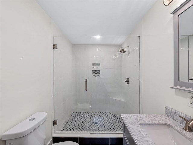 466 Thackery Pl SW, Atlanta, GA 30311 - bathroom with toilet, a shower stall, and vanity
