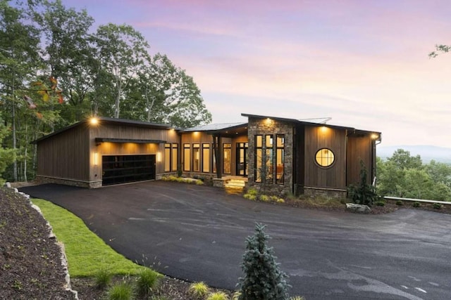 contemporary house featuring a garage