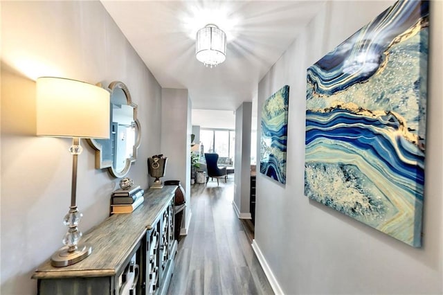 3338 Peachtree Rd NE Unit 1507, Atlanta, GA 30326 - hallway featuring wood finished floors and baseboards