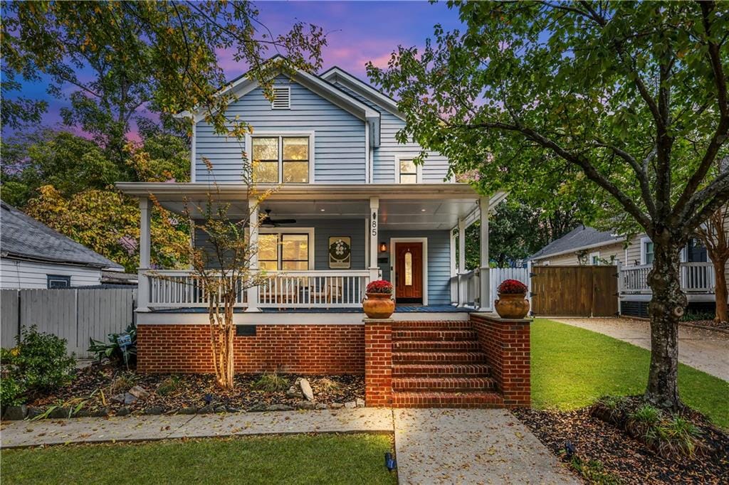 view of front of property with a porch