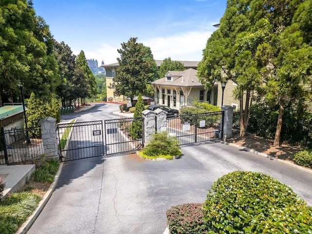 1195 Milton Ter SE Unit 1407, Atlanta, GA 30315 - view of gate
