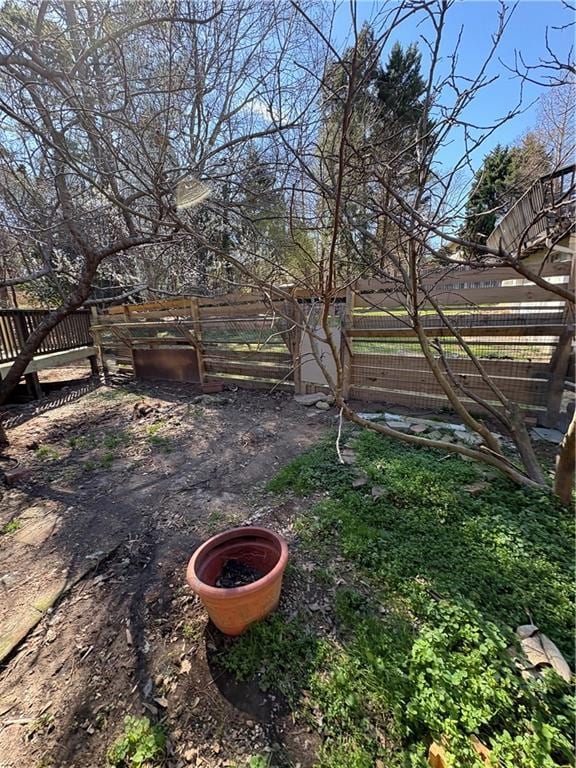 2807 Mcclave Dr, Doraville, GA 30340 - view of yard