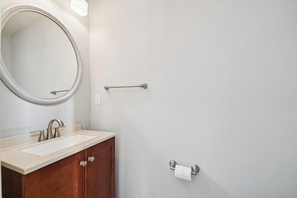 3272 Monarch Pine Dr, Peachtree Corners, GA 30071 - bathroom with vanity