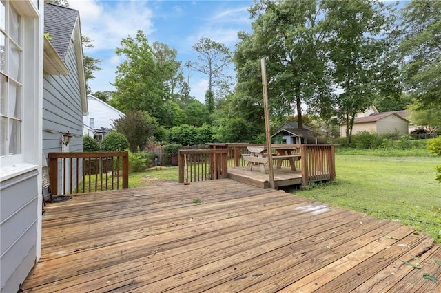 1433 Janice Ct SW, Lilburn, GA 30047 - deck featuring a lawn