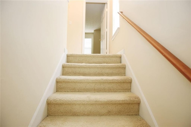 988 Vintage Pointe Dr, Lawrenceville, GA 30044 - view of stairs