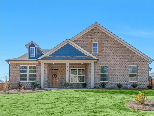 view of front of house with a front lawn