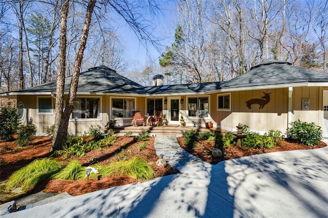 view of front of home with a porch