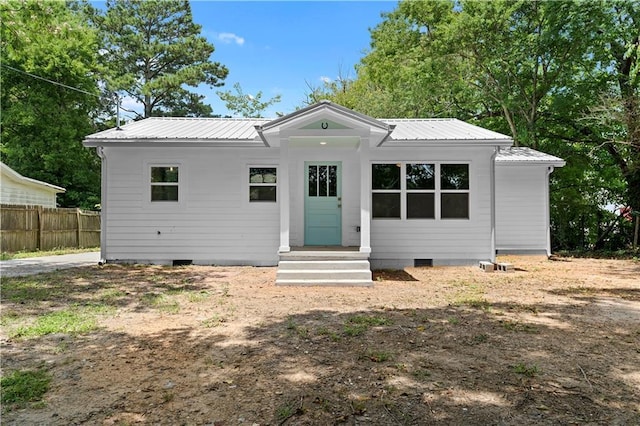 5233 Groovers Landing Rd SE, Acworth, GA 30101 - bungalow featuring crawl space and a metal roof