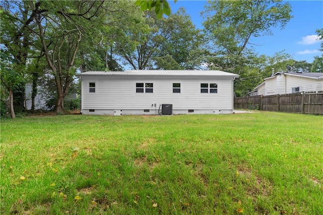 5233 Groovers Landing Rd SE, Acworth, GA 30101 - rear view of property with crawl space and a metal roof