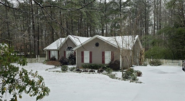 view of front of house