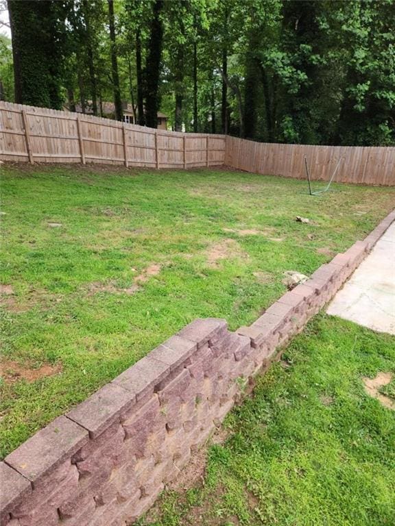 6210 Douglas Manor Ct, Douglasville, GA 30134 - view of yard