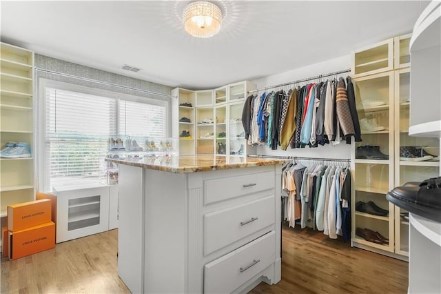 1165 Laurel Pl SE, Smyrna, GA 30080 - walk in closet featuring light wood-type flooring