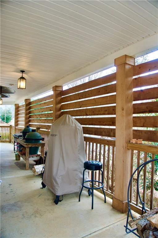 view of patio / terrace featuring ceiling fan