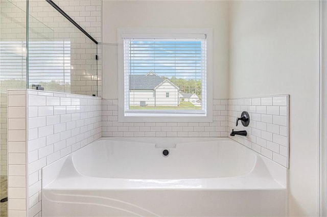 461 Barnwood Dr, Rockmart, GA 30153 - full bathroom featuring a bath