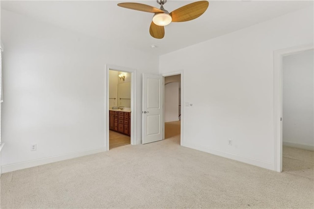 4540 Hastings Dr, Cumming, GA 30041 - unfurnished bedroom featuring light carpet, ensuite bathroom, baseboards, and a spacious closet