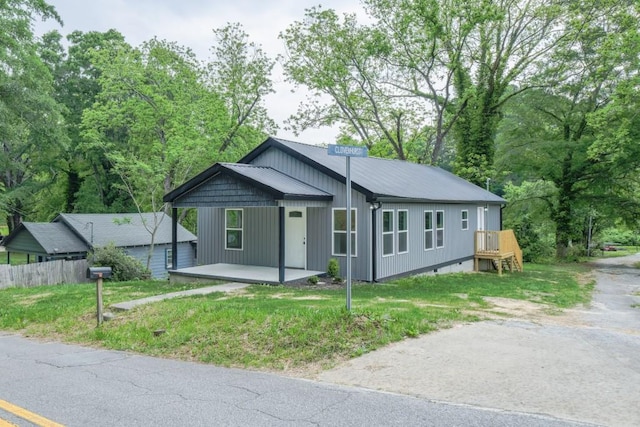 view of front of house